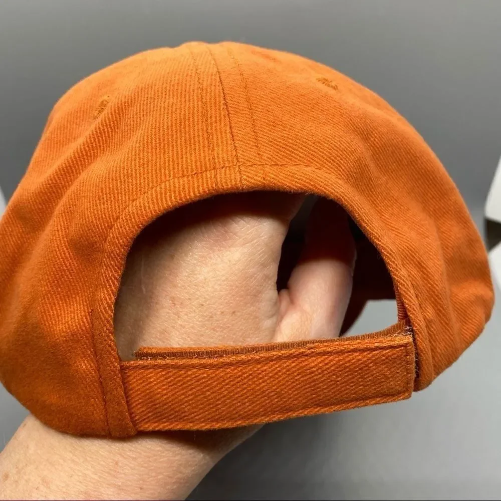 ‎Captivating Headgear Texas Longhorn Adjustable Cap